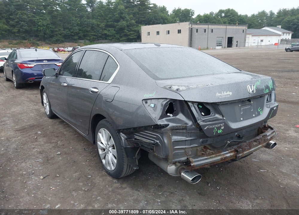 2015 HONDA ACCORD EX-L V-6 VIN: 1HGCR3F84FA017308