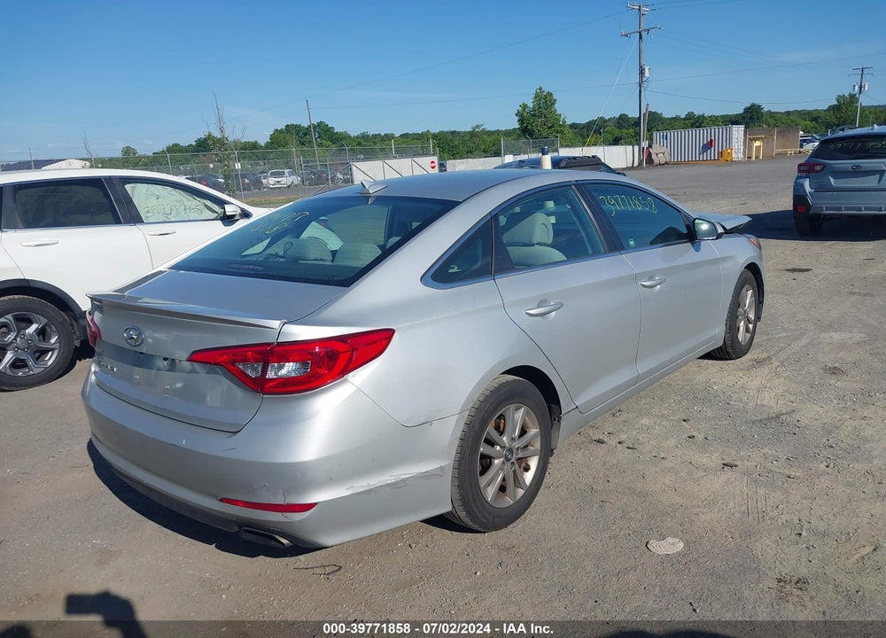 2017 HYUNDAI SONATA VIN: 5NPE24AF4HH546471