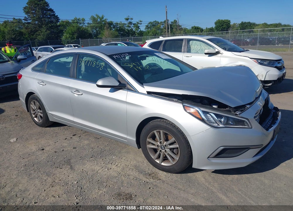 2017 HYUNDAI SONATA VIN: 5NPE24AF4HH546471