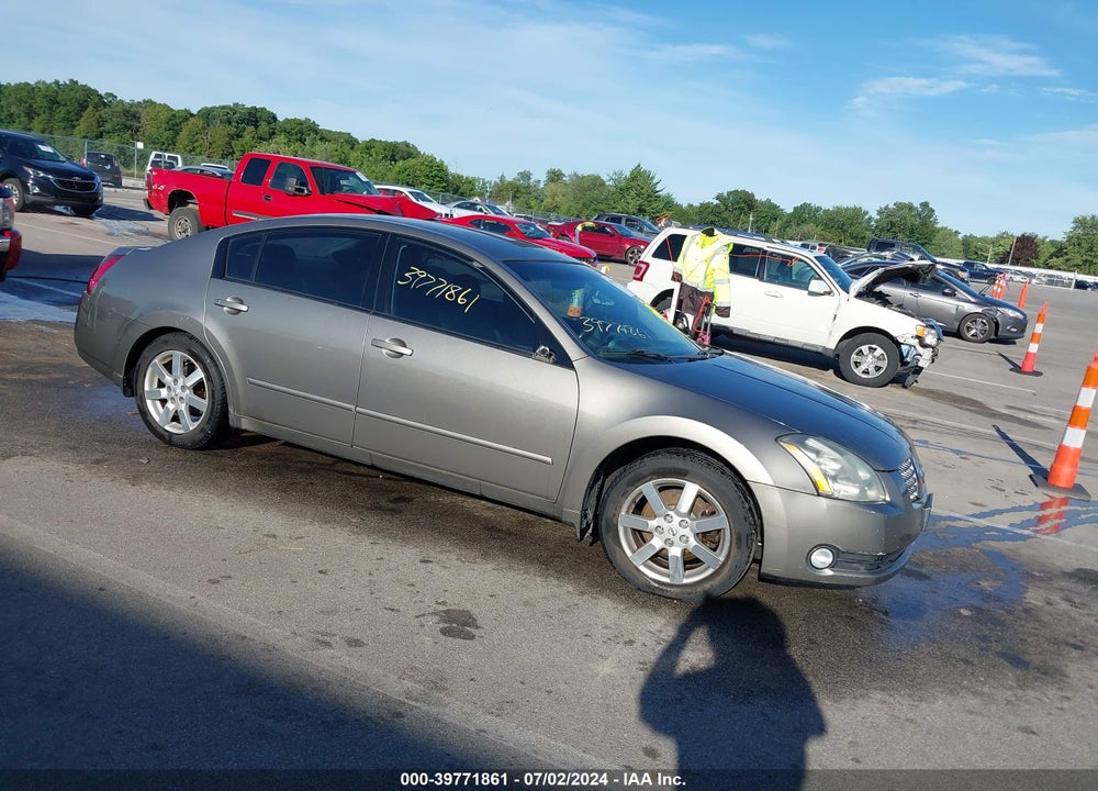 2004 NISSAN MAXIMA 3.5 SL VIN: 1N4BA41E54C802061
