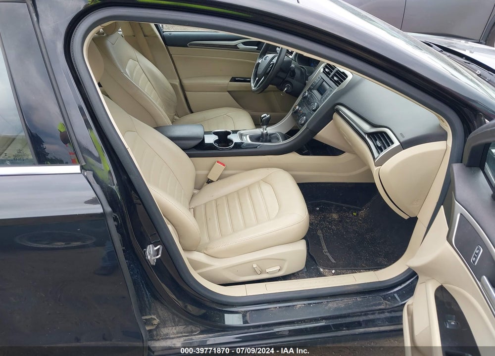2014 FORD FUSION SE VIN: 3FA6P0HR3ER371157