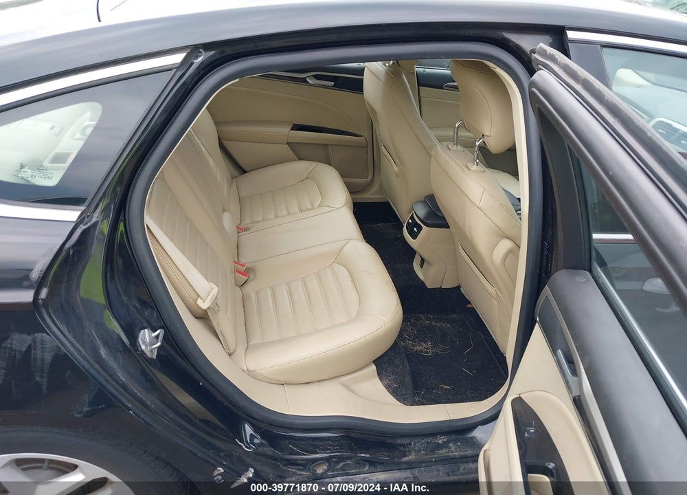 2014 FORD FUSION SE VIN: 3FA6P0HR3ER371157