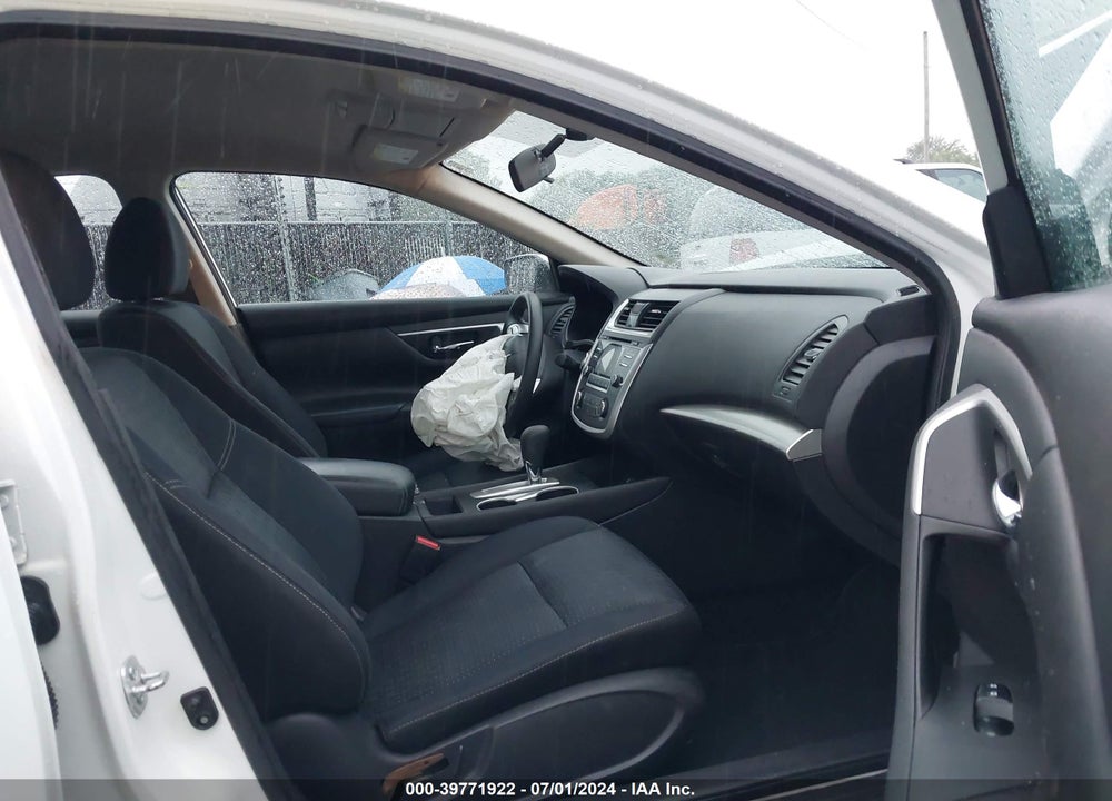 2017 NISSAN ALTIMA 2.5 S VIN: 1N4AL3AP1HN335569