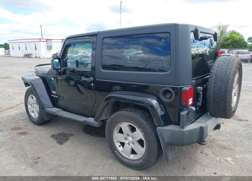 2011 JEEP WRANGLER SAHARA VIN: 1J4GA5D11BL617222