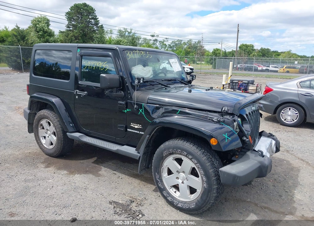 2011 JEEP WRANGLER SAHARA VIN: 1J4GA5D11BL617222