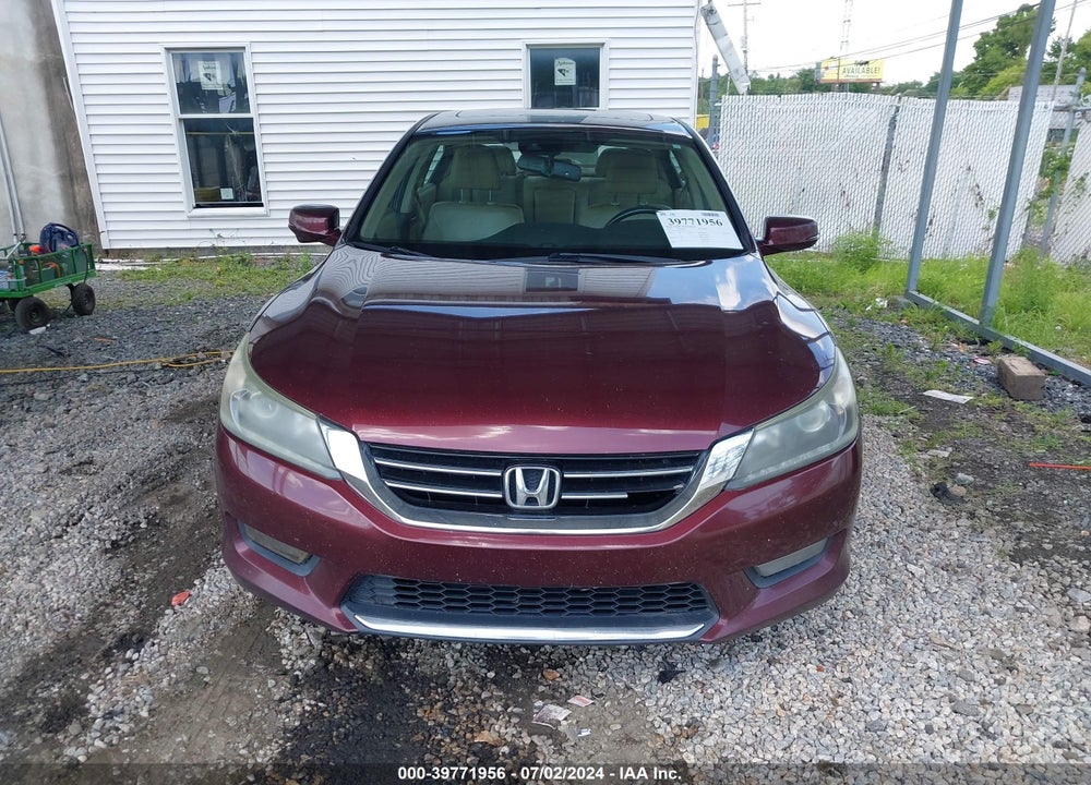 2015 HONDA ACCORD EX-L V-6 VIN: 1HGCR3F88FA017229