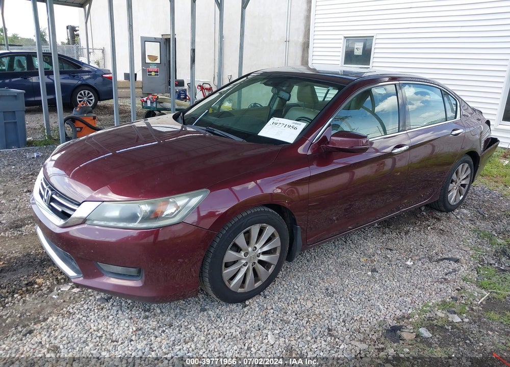 2015 HONDA ACCORD EX-L V-6 VIN: 1HGCR3F88FA017229
