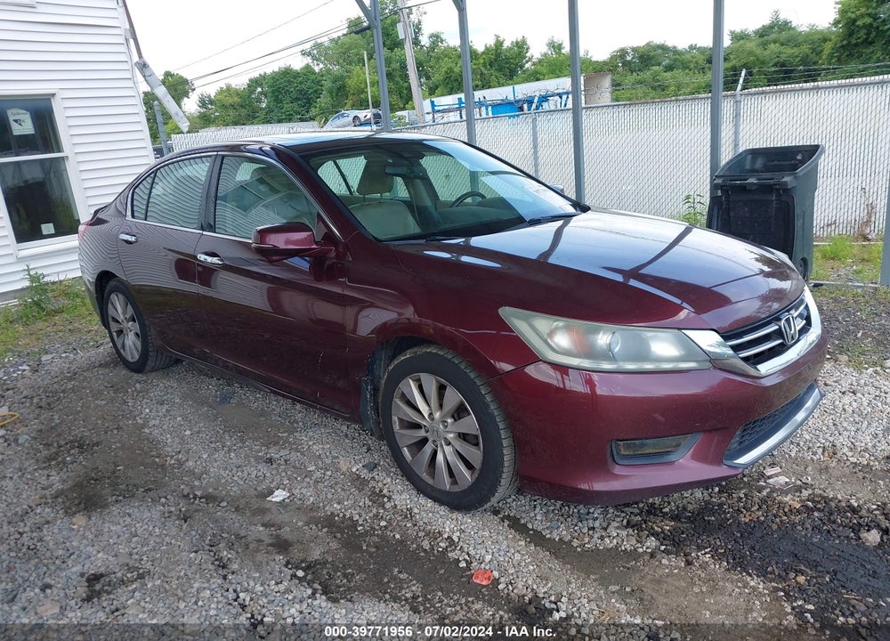 2015 HONDA ACCORD EX-L V-6 VIN: 1HGCR3F88FA017229