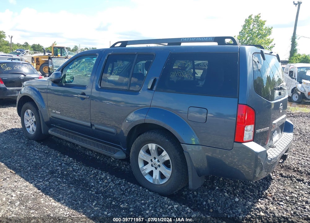 2005 NISSAN PATHFINDER SE OFF ROAD VIN: 5N1AR18W35C715235