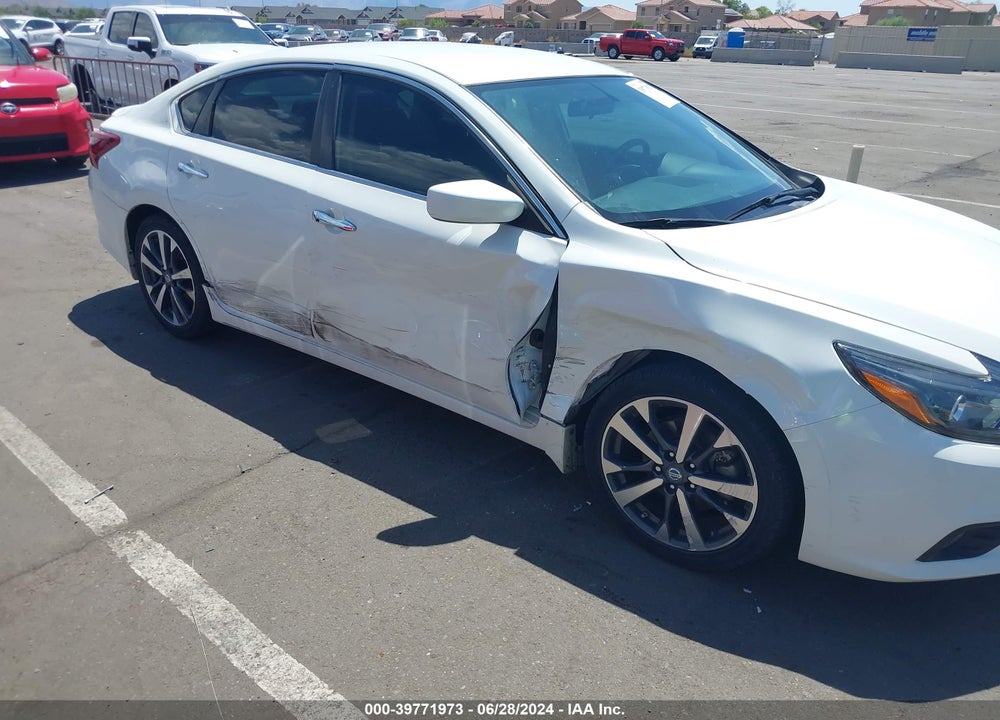 2017 NISSAN ALTIMA 2.5 SR VIN: 1N4AL3AP1HN331277