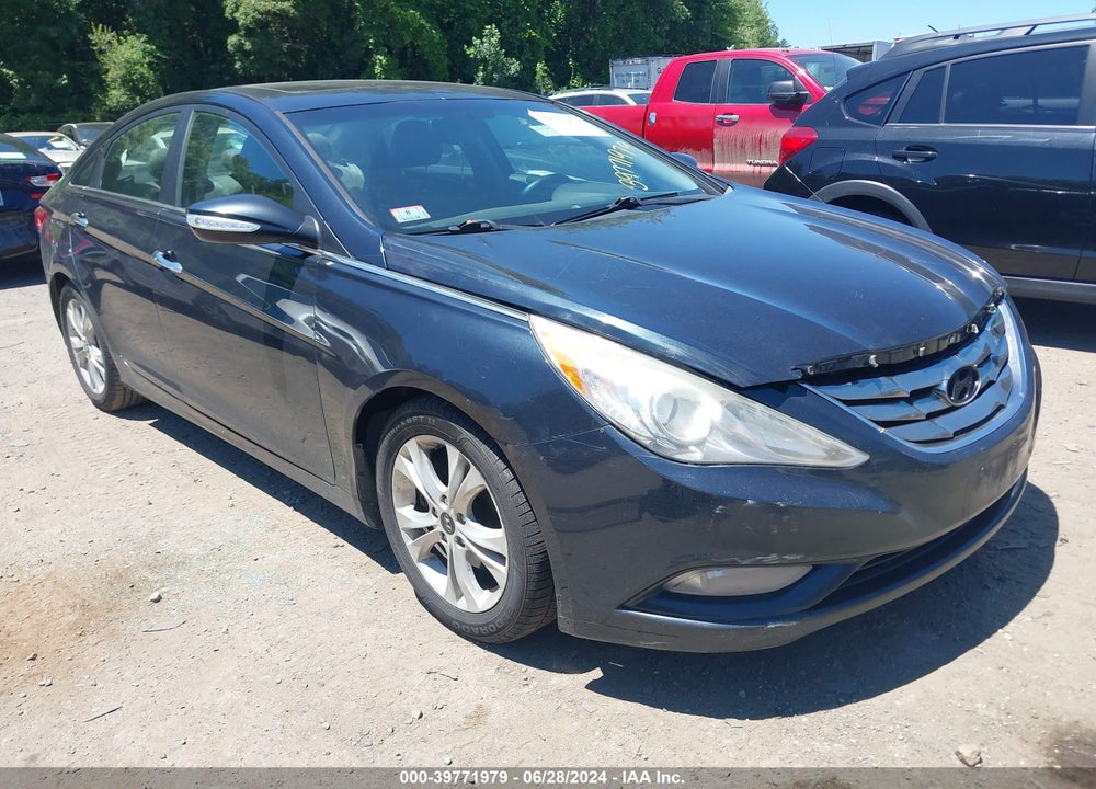2011 HYUNDAI SONATA LIMITED VIN: 5NPEC4AC3BH030564