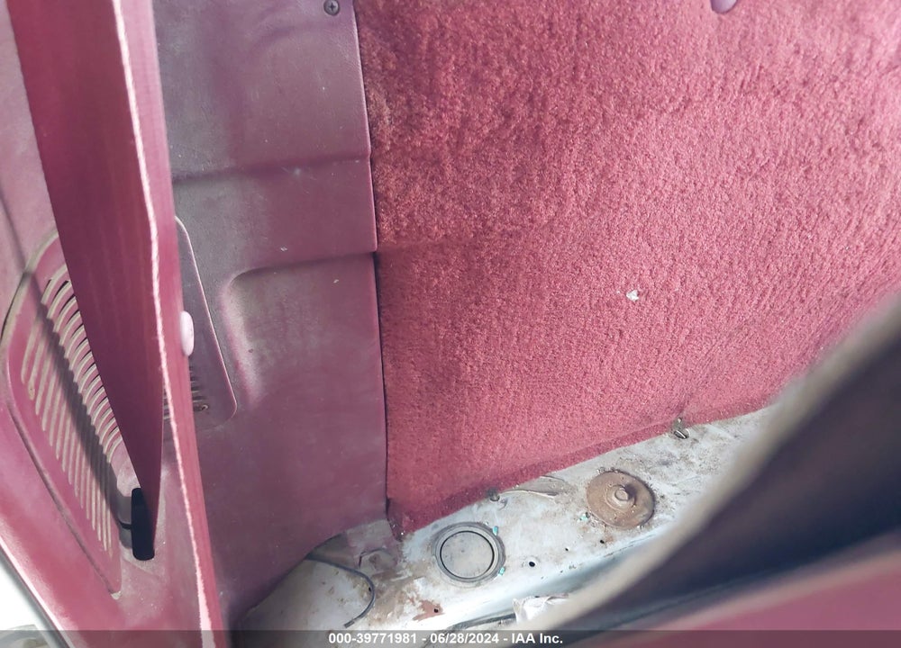 1994 FORD F250 VIN: 1FTHF25H8RNA83639