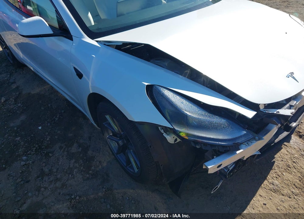 2022 TESLA MODEL 3 REAR-WHEEL DRIVE VIN: 5YJ3E1EA1NF310656