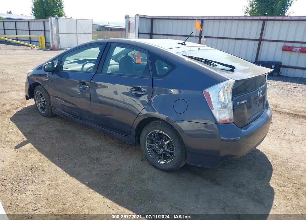 2011 TOYOTA PRIUS THREE VIN: JTDKN3DUXB1432942