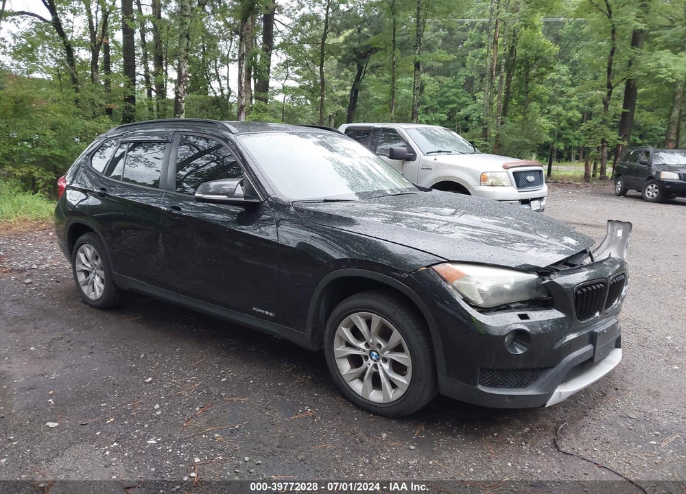 2014 BMW X1 XDRIVE28I VIN: WBAVL1C59EVY16612