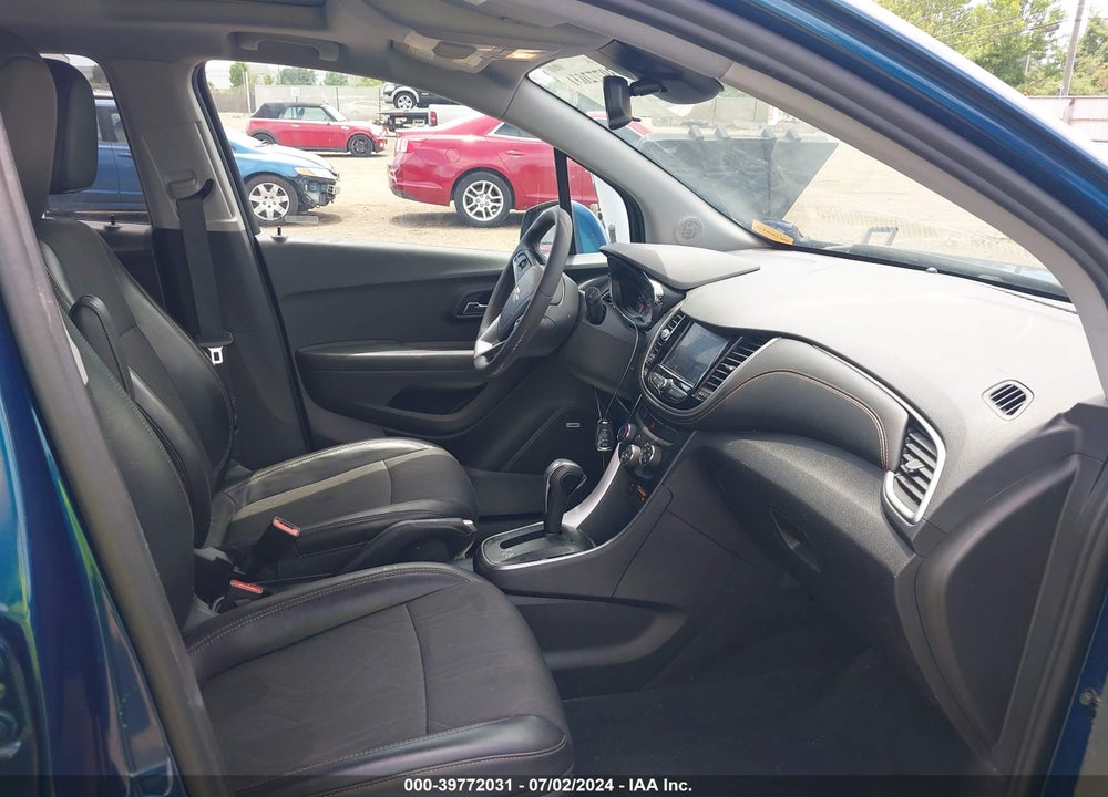 2020 CHEVROLET TRAX FWD LT VIN: 3GNCJLSB6LL329195