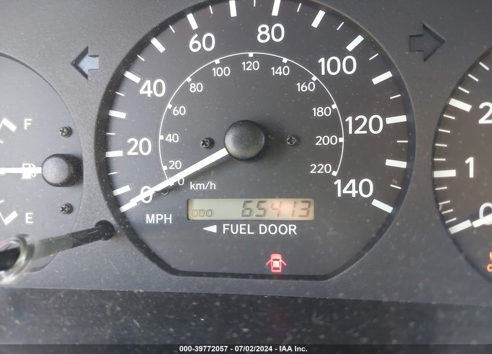 2000 TOYOTA CAMRY LE VIN: 4T1BG22K4YU670455
