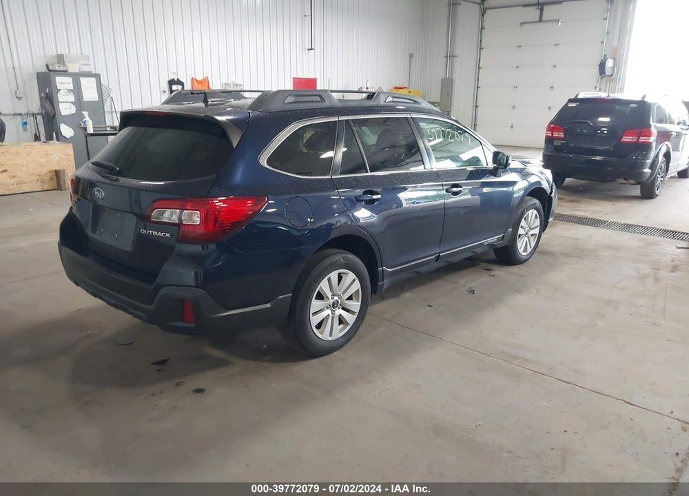 2018 SUBARU OUTBACK 2.5I PREMIUM VIN: 4S4BSAFC7J3318882
