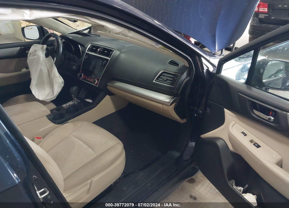 2018 SUBARU OUTBACK 2.5I PREMIUM VIN: 4S4BSAFC7J3318882