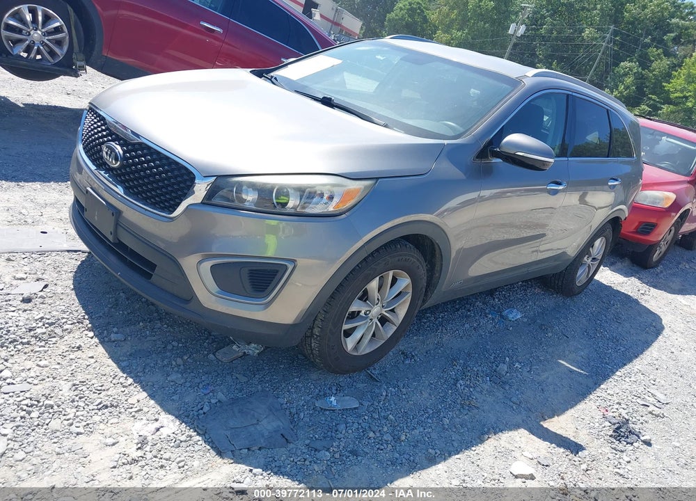 2016 KIA SORENTO 2.4L LX VIN: 5XYPGDA31GG058388