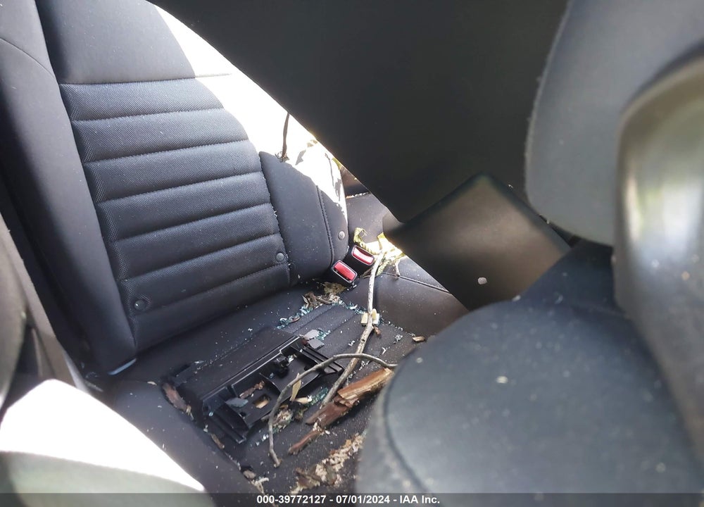 2010 DODGE CHALLENGER SE VIN: 2B3CJ4DVXAH322098