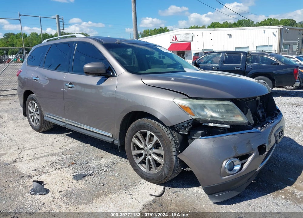 2013 NISSAN PATHFINDER SL VIN: 5N1AR2MN5DC631046