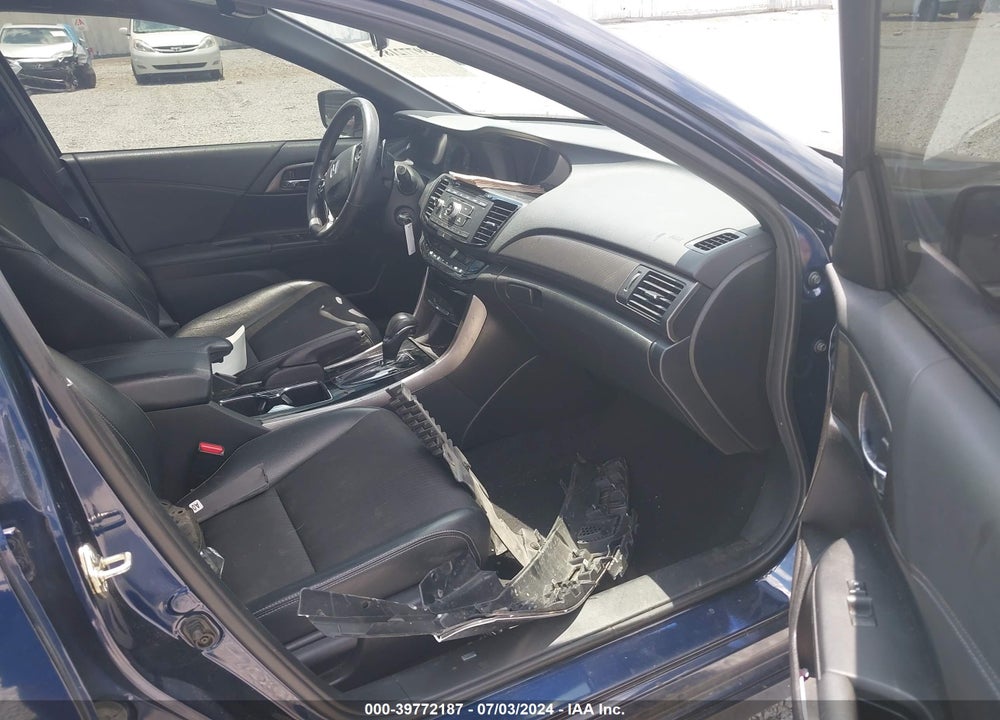 2017 HONDA ACCORD SPORT VIN: 1HGCR2F5XHA033337