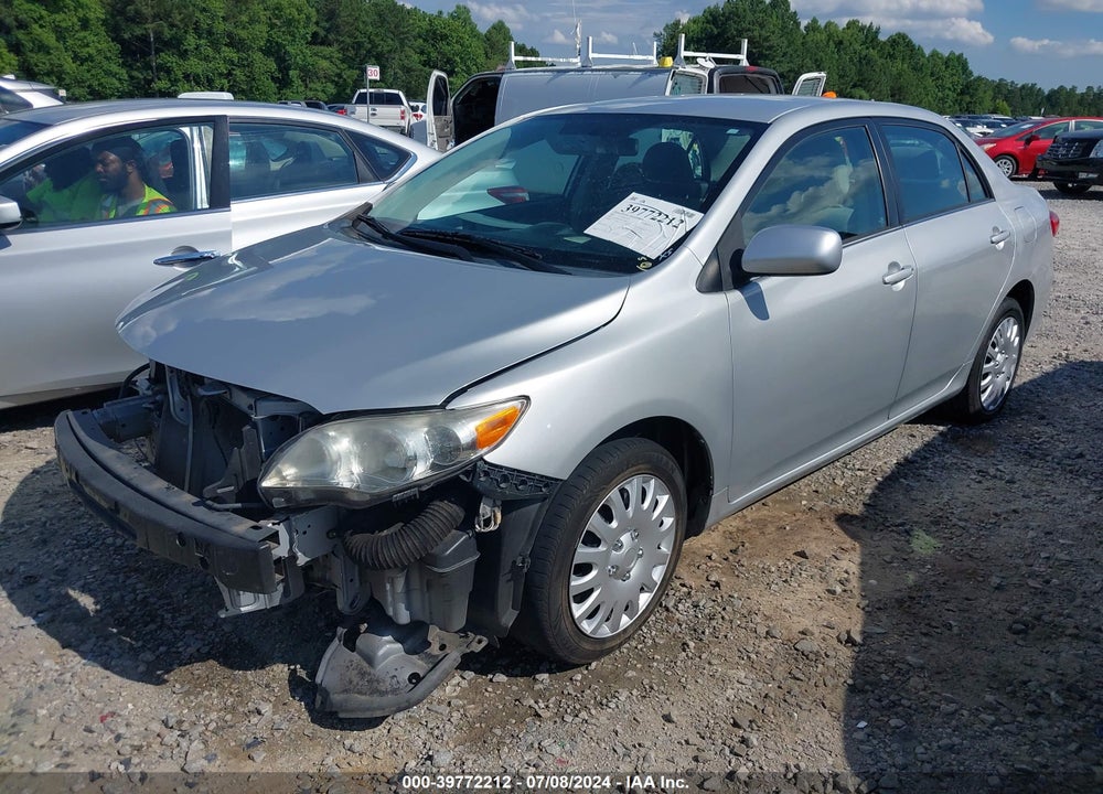 2013 TOYOTA COROLLA LE VIN: 2T1BU4EE0DC099889