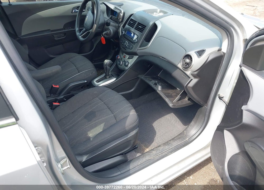 2014 CHEVROLET SONIC LT AUTO VIN: 1G1JC5SB6E4181654