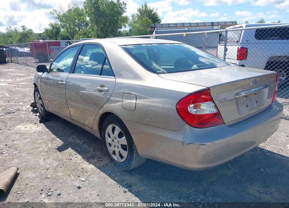 2004 TOYOTA CAMRY XLE VIN: 4T1BE32K54U804539