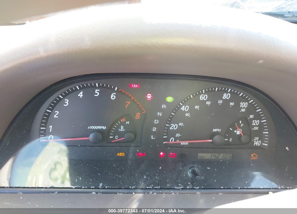 2004 TOYOTA CAMRY XLE VIN: 4T1BE32K54U804539