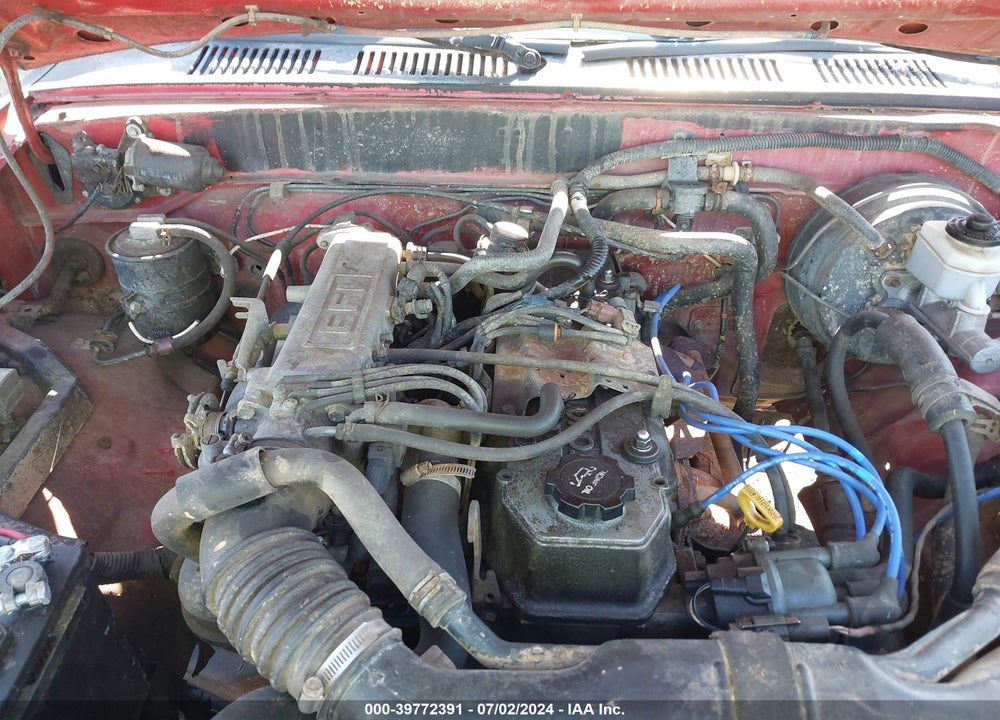 1990 TOYOTA PICKUP 1/2 TON SHT WHEELBASE DLX VIN: JT4RN01P9L7033949