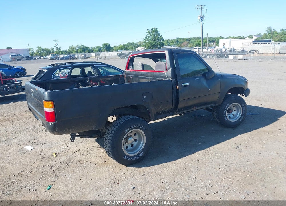 1990 TOYOTA PICKUP 1/2 TON SHT WHEELBASE DLX VIN: JT4RN01P9L7033949