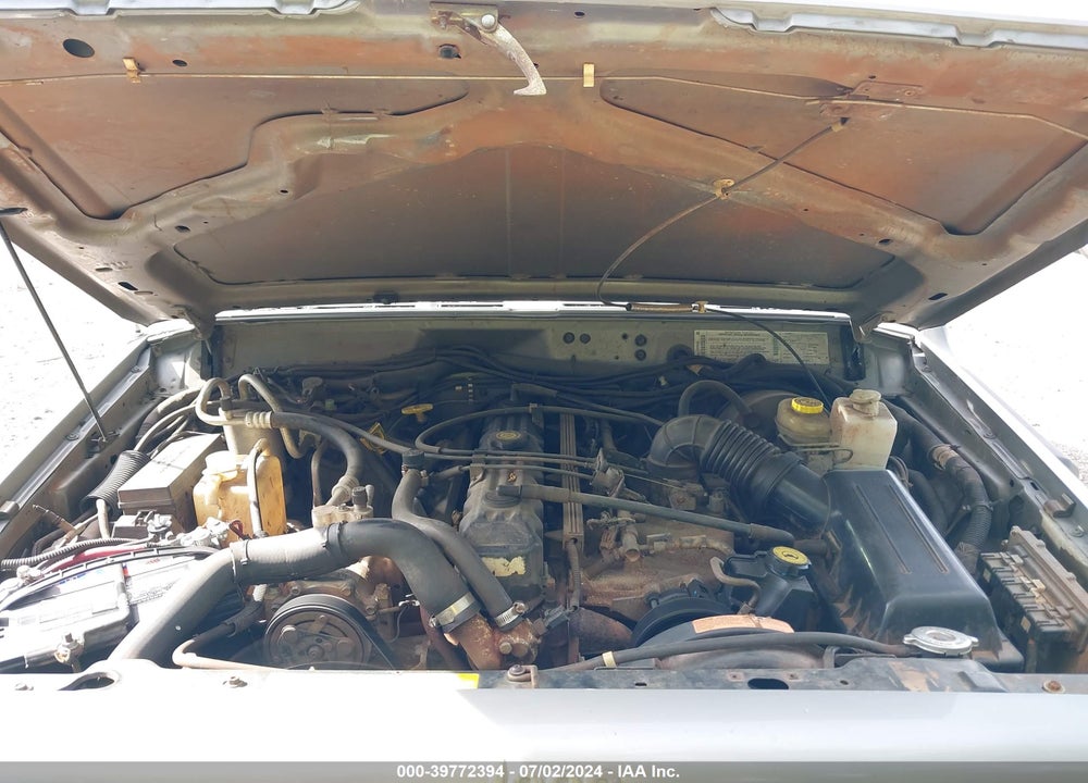 2000 JEEP CHEROKEE LIMITED VIN: 1J4FF68S5YL186804