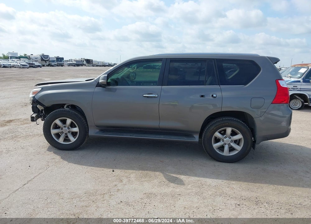 2010 LEXUS 460 VIN: JTJBM7FX5A5007442