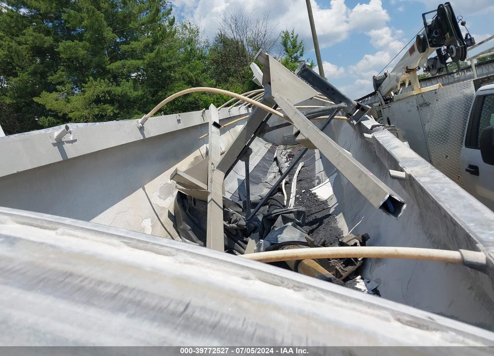 2004 MAC TRAILER MFG DUMP VIN: 5MADN40284C006900