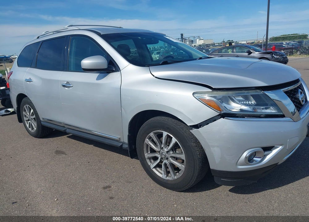 2013 NISSAN PATHFINDER SL VIN: 5N1AR2MM0DC671896