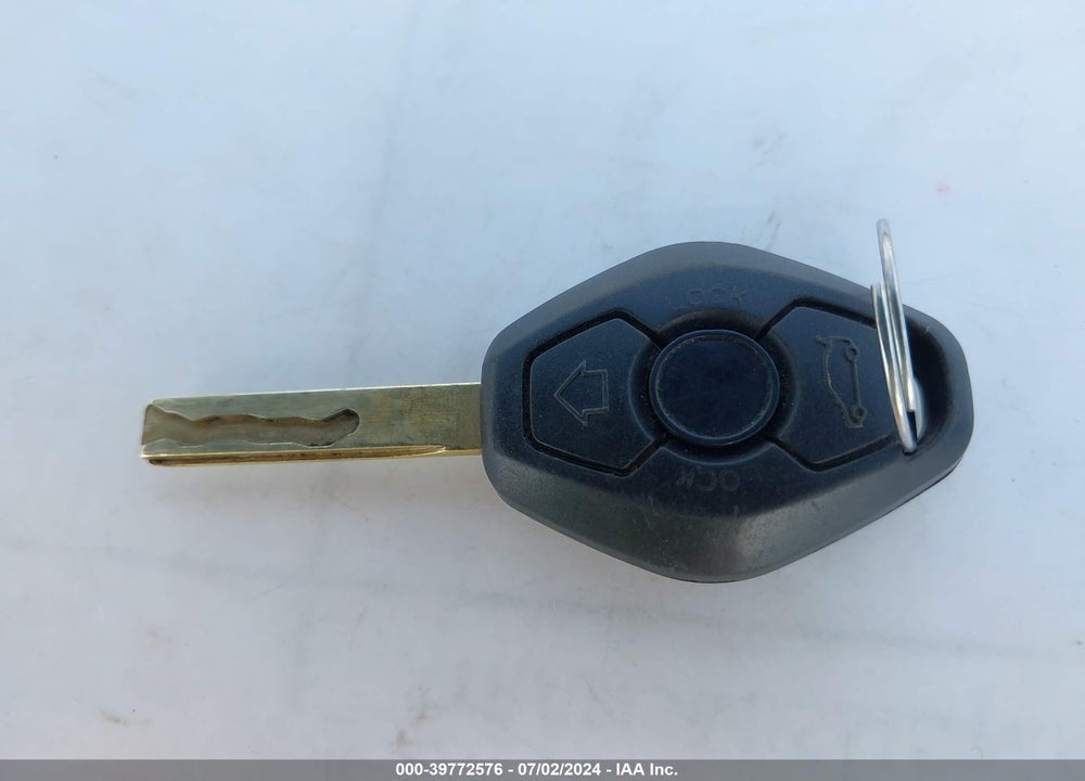 2006 BMW Z4 3.0I VIN: 4USBU33546LW66334