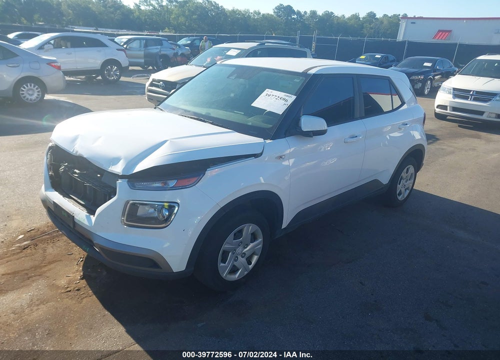 2020 HYUNDAI VENUE SE VIN: KMHRB8A39LU026145