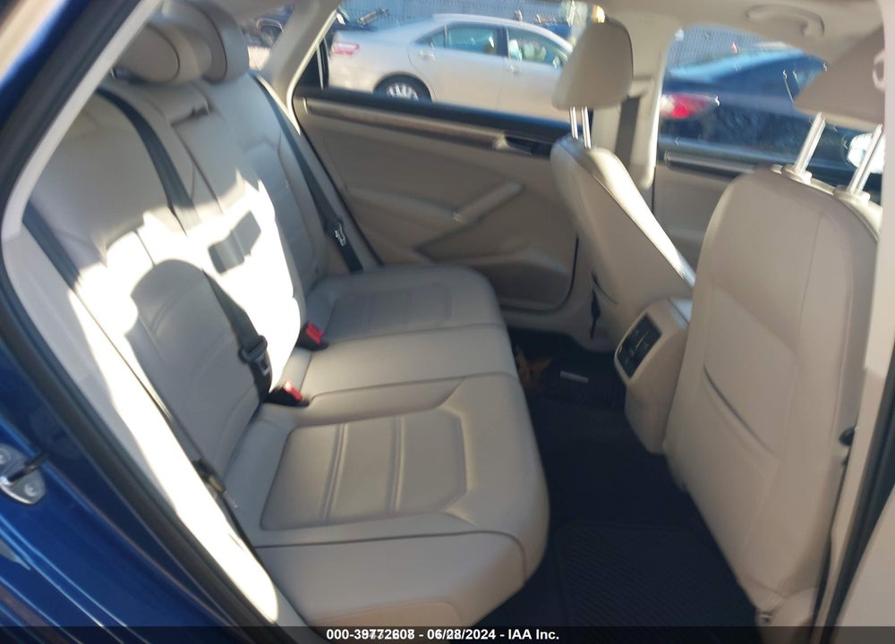 2016 VOLKSWAGEN PASSAT 1.8T SE VIN: 1VWBT7A35GC055342