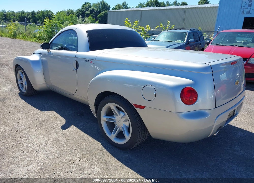 2004 CHEVROLET SSR VIN: 1GCES14P14B111227