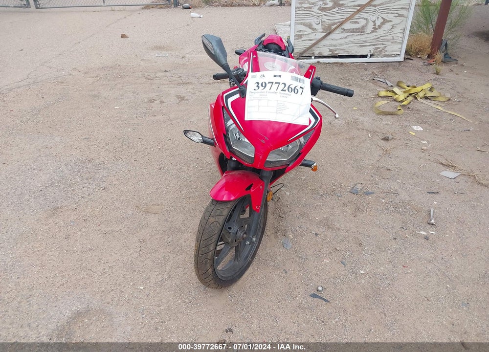 2022 HONDA CBR300 RA VIN: MLHNC5150N5800261
