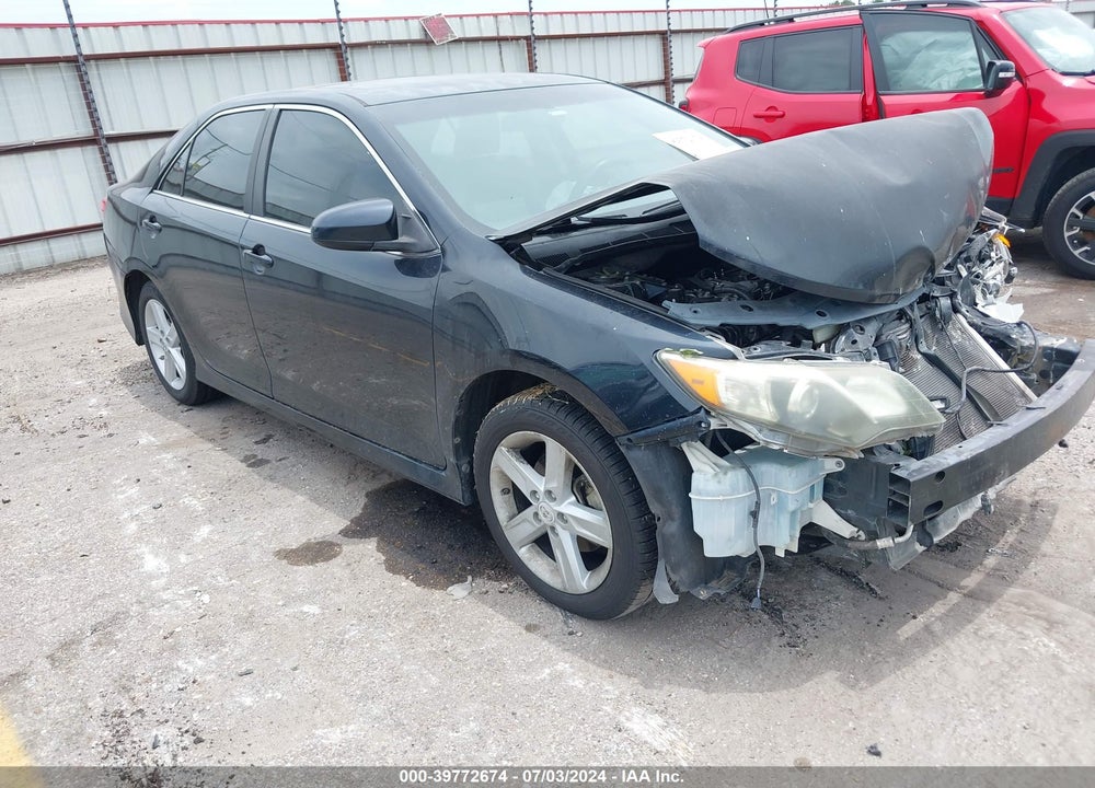 2012 TOYOTA CAMRY SE VIN: 4T1BF1FK0CU059645
