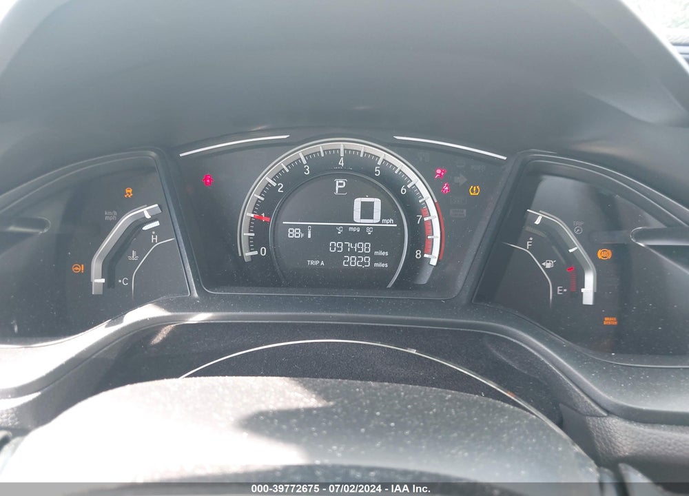 2018 HONDA CIVIC LX VIN: 2HGFC2F52JH566563