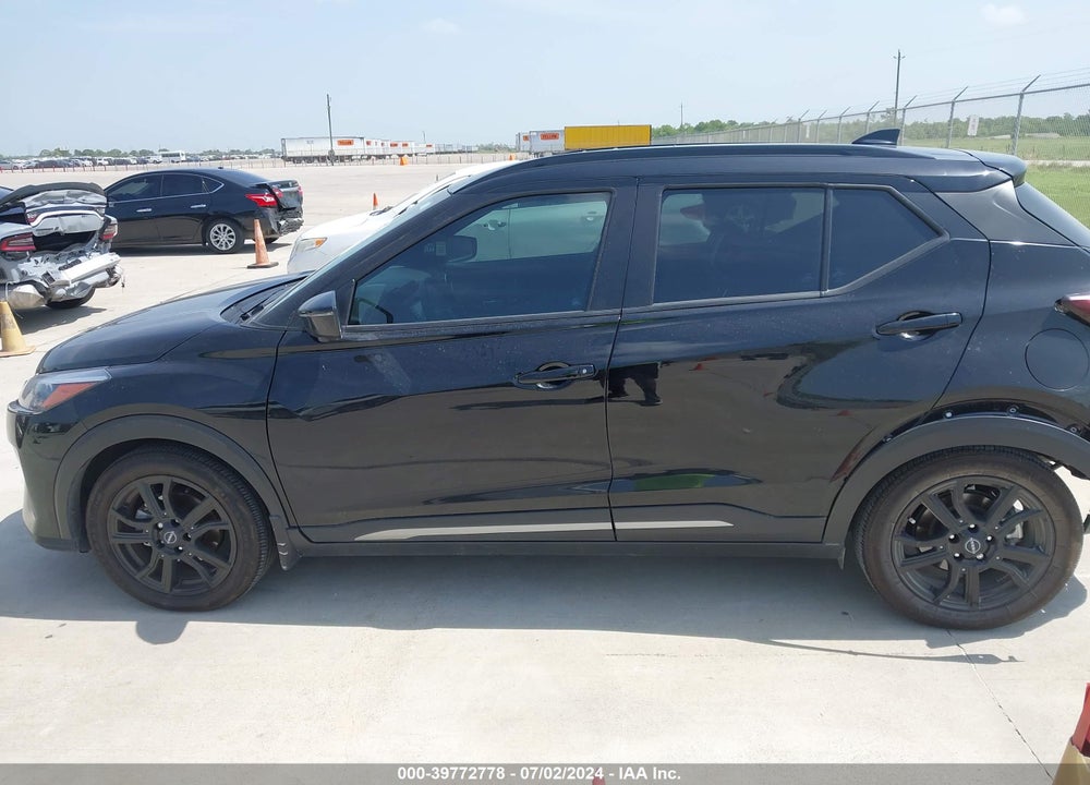 2023 NISSAN KICKS SR XTRONIC CVT VIN: 3N1CP5DV6PL520196