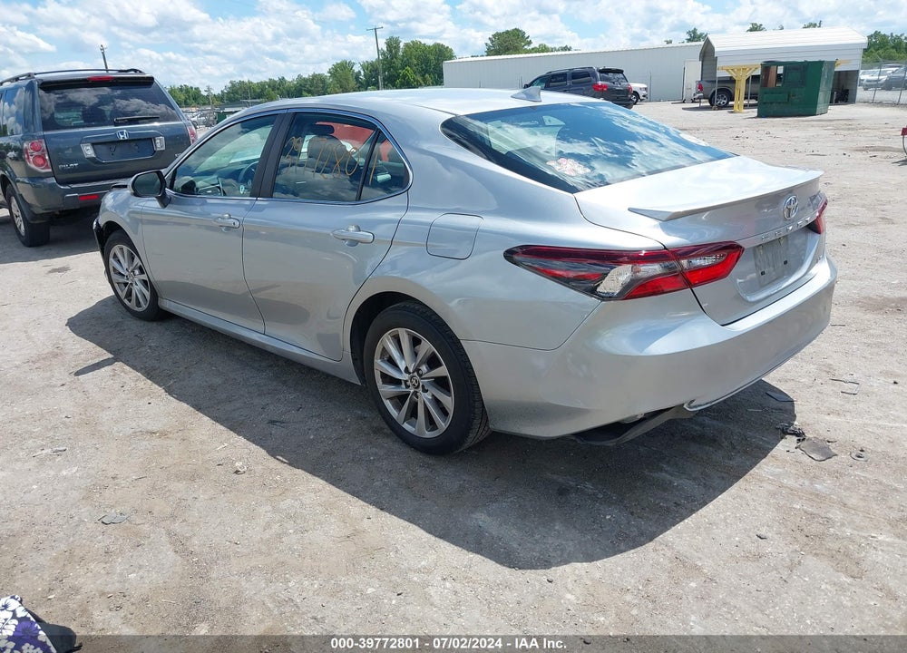 2021 TOYOTA CAMRY LE VIN: 4T1C11AK7MU416458