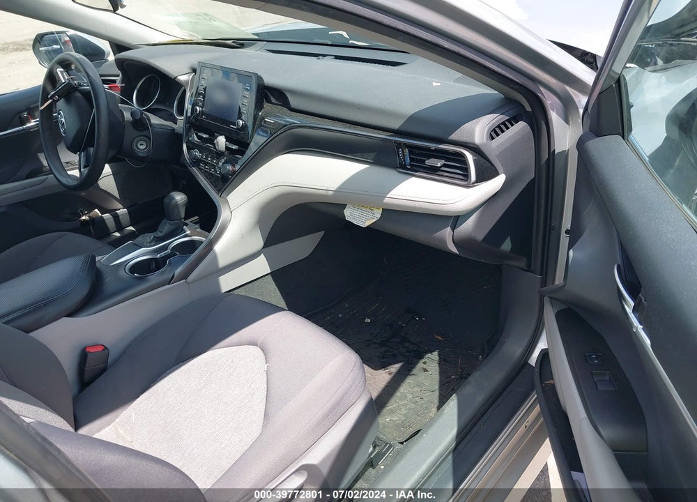 2021 TOYOTA CAMRY LE VIN: 4T1C11AK7MU416458