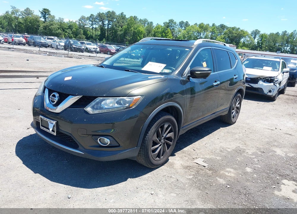 2015 NISSAN ROGUE SL VIN: 5N1AT2MV8FC845632