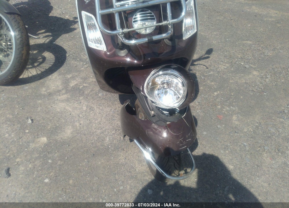 2013 VESPA GTS 300 SUPER VIN: ZAPM459L2D5901149