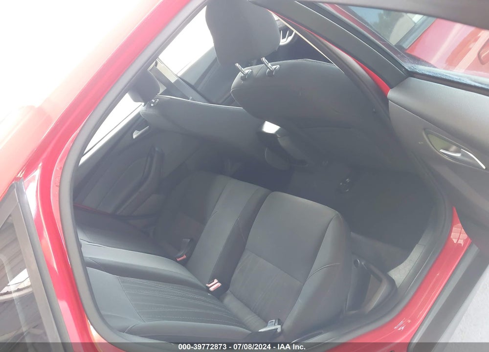 2015 FORD FOCUS SE VIN: 1FADP3K29FL328639